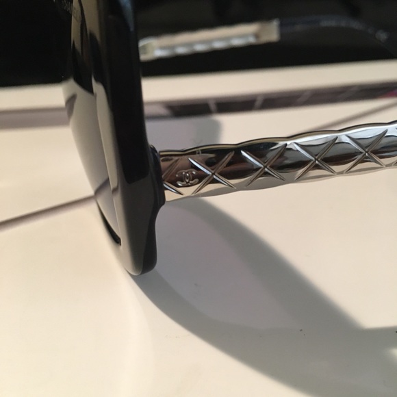 Chanel square frames - Picture 3 of 7